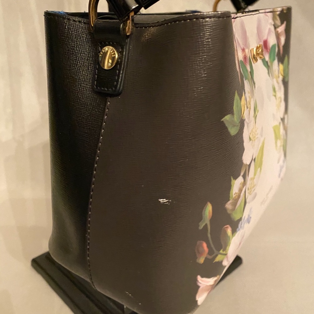 🎀🎀TED BAKER Baila Shoulder Bag🎀🎀 - Picture 6 of 8